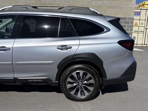 Certified 2025 Subaru Outback Touring AWD/4WD image 4
