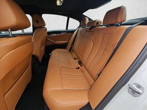 Used 2021 BMW 540i w/ Convenience Package image 12