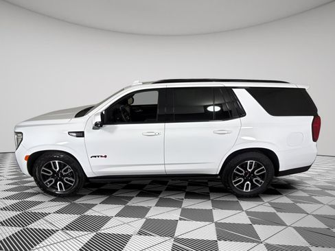 Used 2024 GMC Yukon AT4 image 11