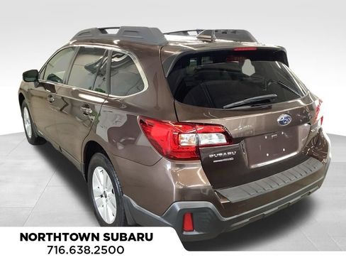 Used 2019 Subaru Outback 2.5i Premium AWD/4WD image 3