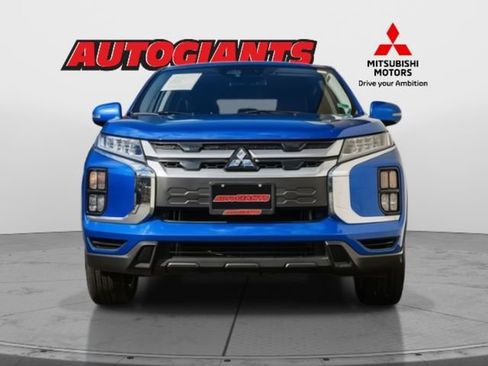Used 2022 Mitsubishi Outlander Sport SE image 2