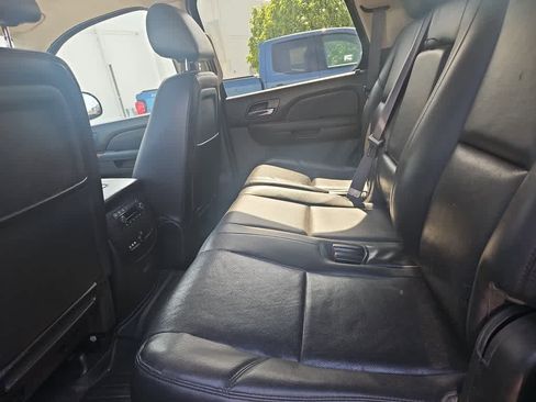 Used 2013 Chevrolet Tahoe LTZ AWD/4WD image 7