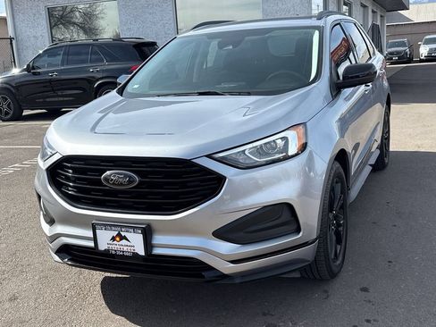 Used 2022 Ford Edge SE w/ Black Appearance Package AWD/4WD image 3