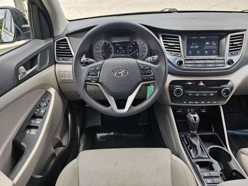 Used 2018 Hyundai Tucson SEL FWD image 44