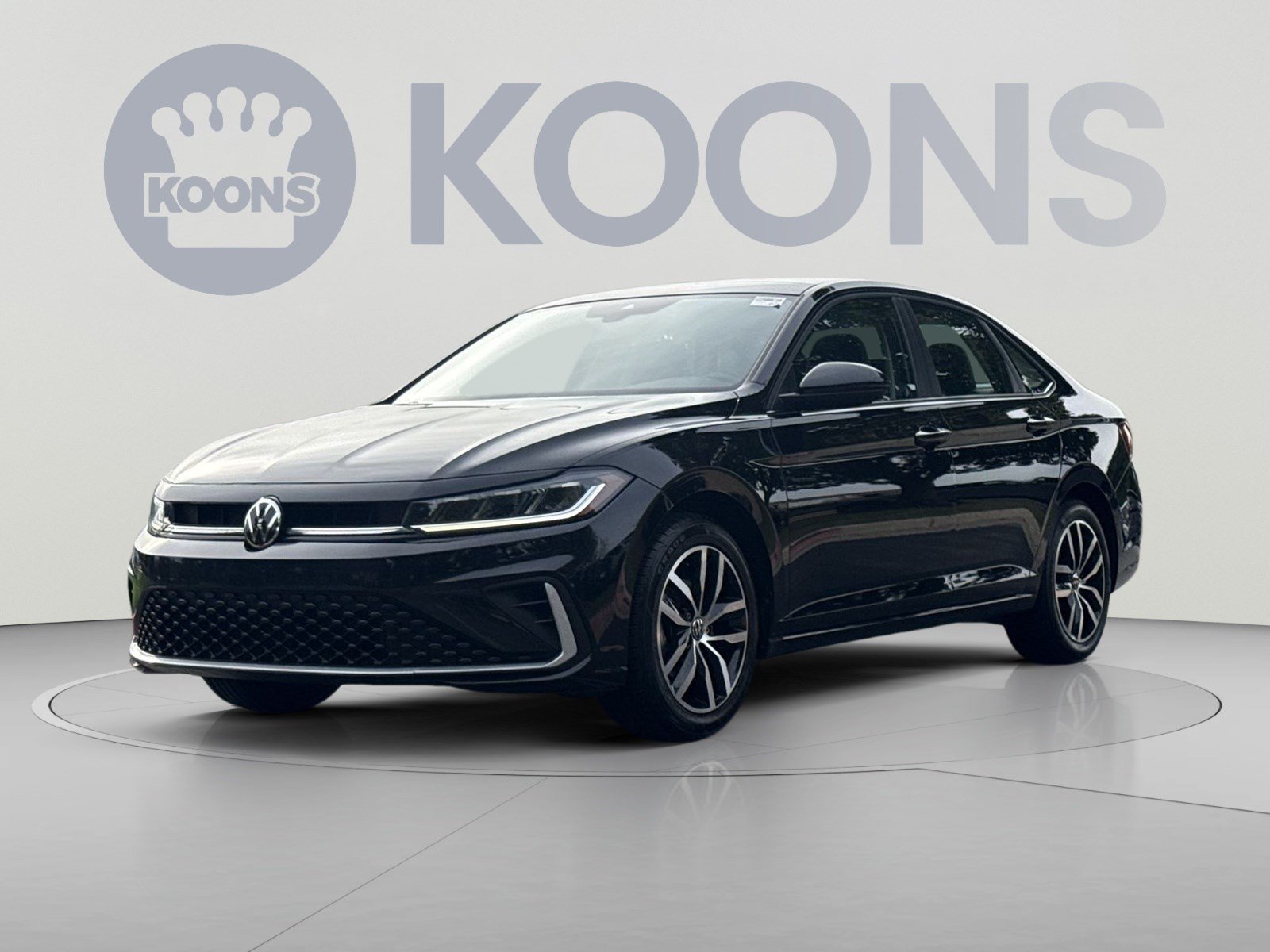 Used 2025 Volkswagen Jetta SE FWD image 1