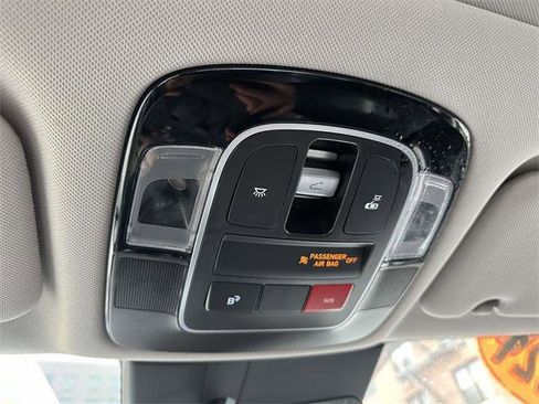Certified 2024 Hyundai Sonata SEL w/ Convenience Package image 29