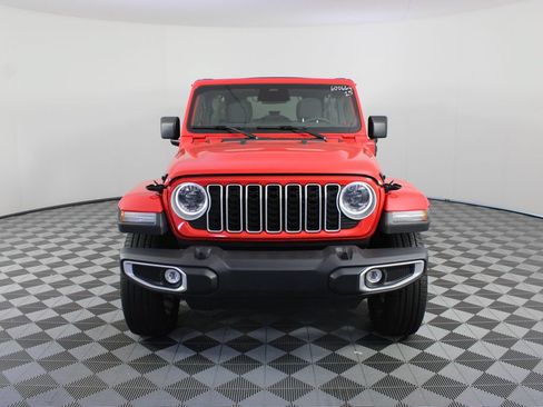 Used 2025 Jeep Wrangler Unlimited Sahara w/ Safety Group AWD/4WD image 25