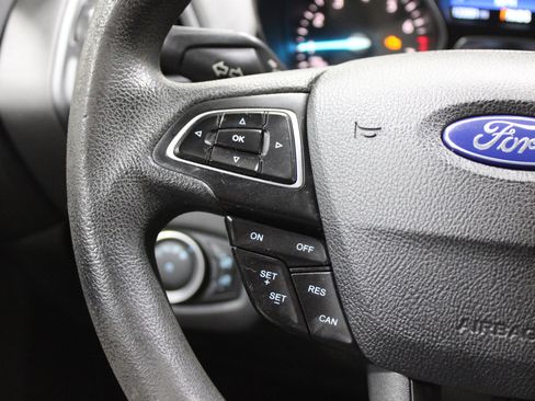 Used 2018 Ford Escape SE w/ SE Sync 3 Package image 10