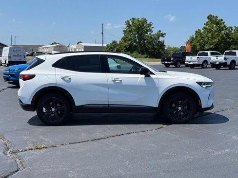 Used 2021 Buick Envision Essence w/ Technology Package I AWD/4WD image 2
