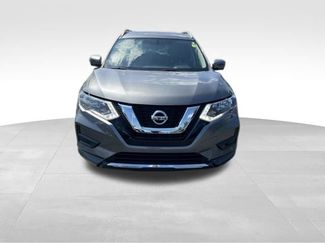 Used 2017 Nissan Rogue SV w/ SV Premium Package FWD video 2