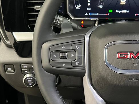 New 2026 GMC Sierra 1500 SLT w/ SLT Convenience Package AWD/4WD image 17