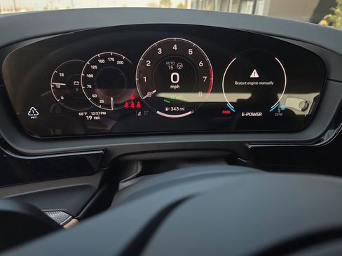 New 2026 Porsche Cayenne S image 15