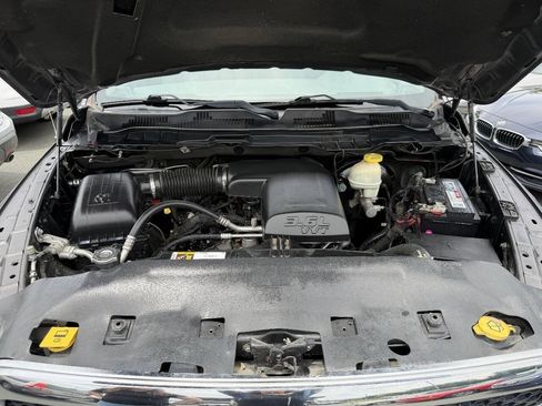 Used 2017 RAM 1500 Classic SLT AWD/4WD image 20