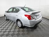 Used 2019 Nissan Versa SV image 3