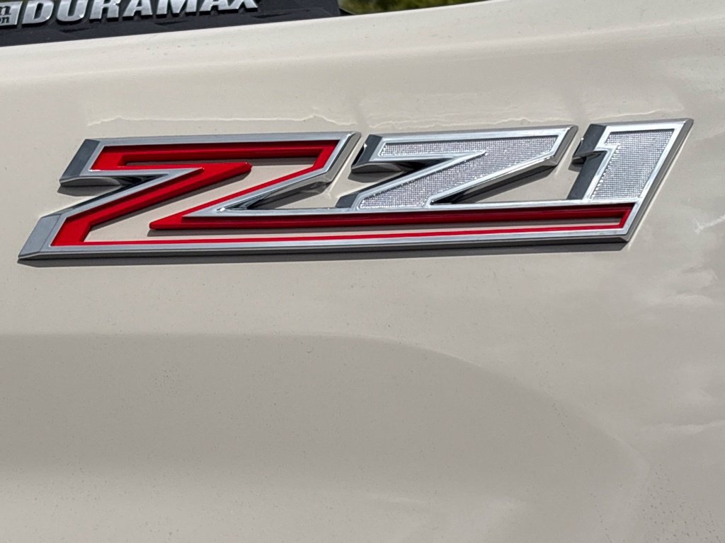 New 2026 Chevrolet Silverado 2500 Custom w/ Custom Value Package AWD/4WD image 6