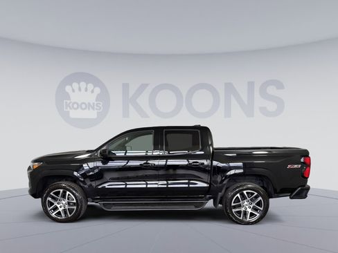 Used 2023 Chevrolet Colorado Z71 w/ Z71 Convenience Package 2 image 2