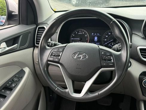 Used 2020 Hyundai Tucson Sport w/ Cargo Package FWD image 12