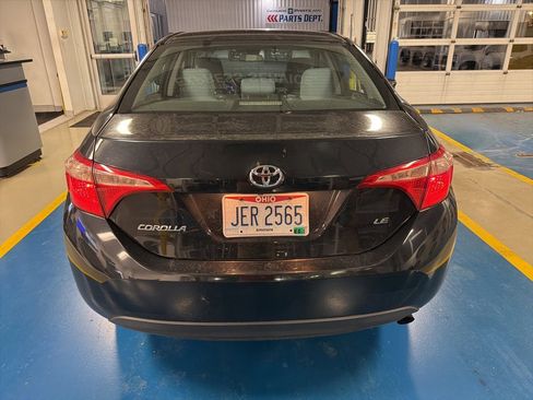 Used 2017 Toyota Corolla LE image 6