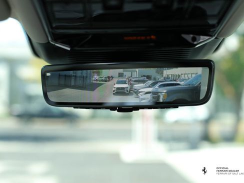 Used 2025 Land Rover Range Rover Autobiography image 36