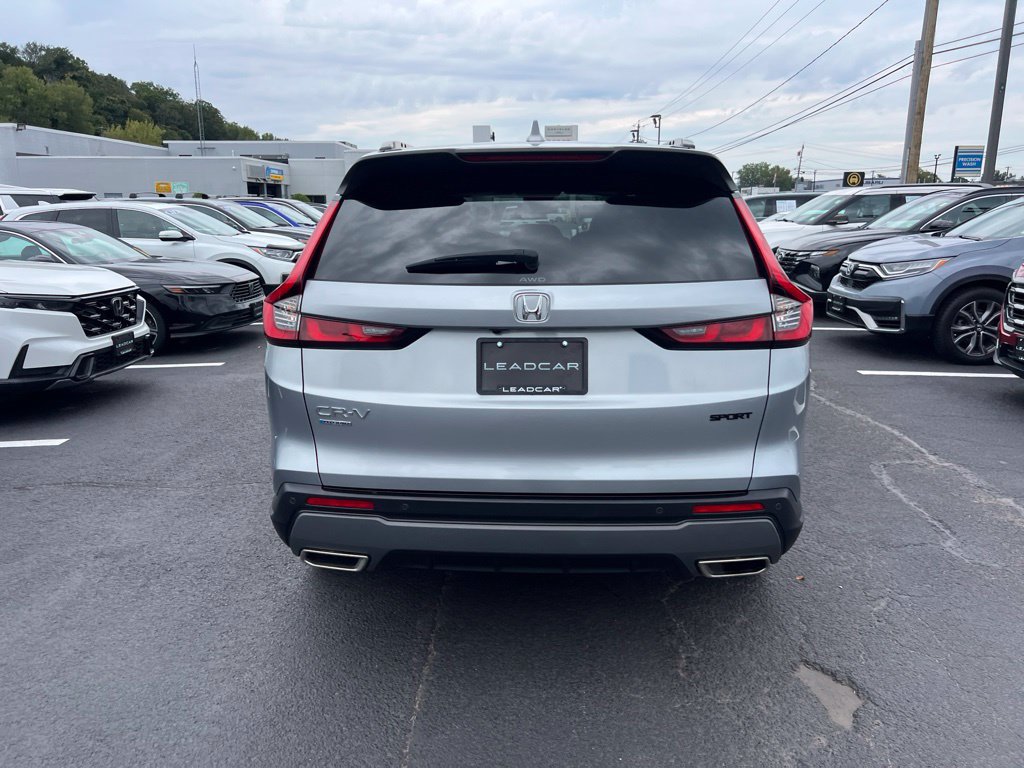 Used 2025 Honda CR-V Sport-L image 4
