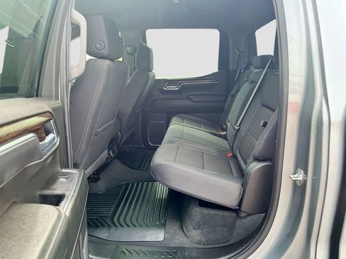 Used 2025 GMC Sierra 1500 Elevation image 23