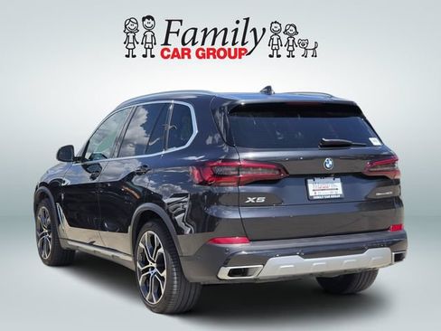 Used 2023 BMW X5 sDrive40i w/ Parking Assistance Package RWD image 3