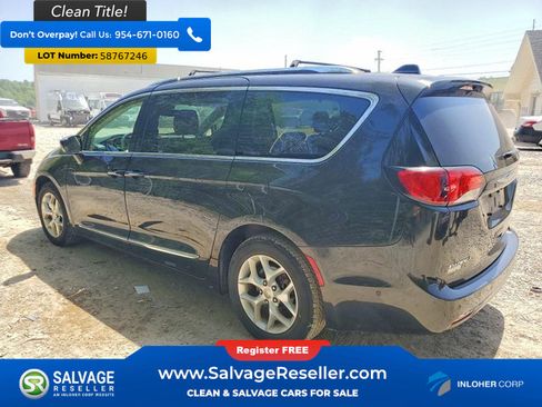 Used 2018 Chrysler Pacifica Touring-L Plus w/ Advanced Safetytec Group FWD image 3