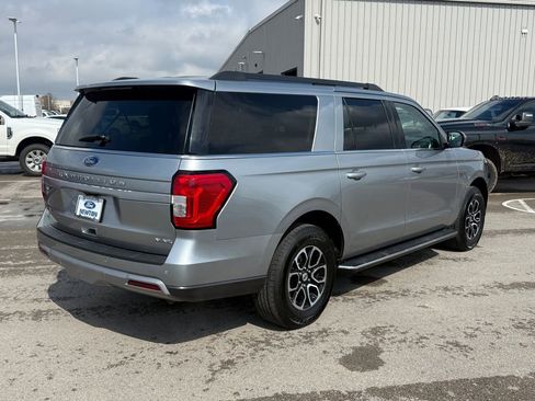 Used 2023 Ford Expedition Max XLT image 35