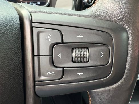 Used 2022 GMC Sierra 1500 AT4 w/ AT4 Premium Package image 21