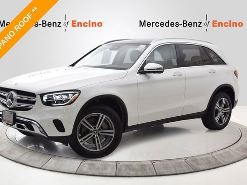 Used 2022 Mercedes-Benz GLC 300 image 1