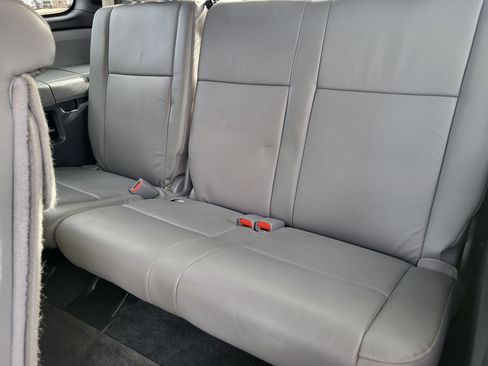 Used 2018 Toyota Sequoia Limited w/ Safety & Convenience Package image 11