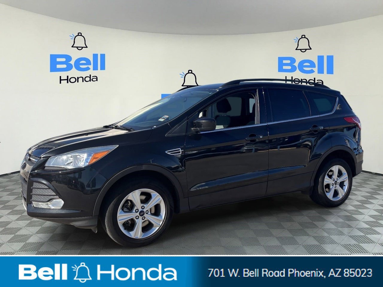 Used 2015 Ford Escape SE w/ Equipment Group 201A AWD/4WD image 1