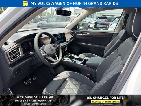 New 2026 Volkswagen Atlas SEL Premium R-Line AWD/4WD image 11