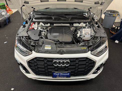 Used 2024 Audi Q5 2.0T Premium Plus AWD/4WD image 11
