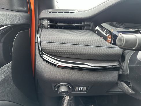 New 2026 Jeep Compass Latitude image 16