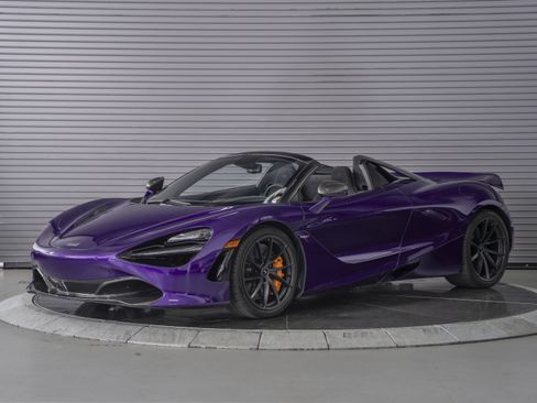 Used 2022 McLaren 720S Spider RWD image 1