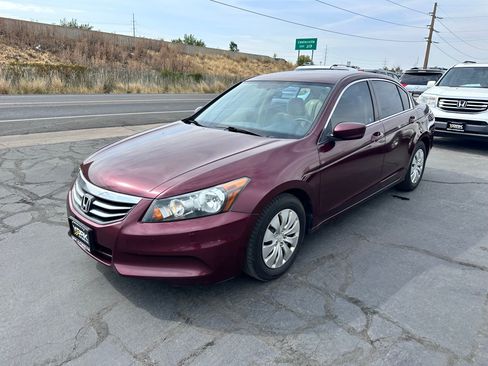 Used 2011 Honda Accord LX image 2