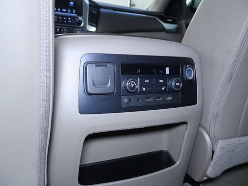Used 2017 Chevrolet Tahoe Premier image 17