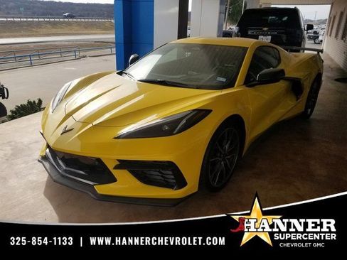 Used 2025 Chevrolet Corvette Stingray Preferred Cpe w/ Z51 Performance Package image 1