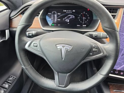Used 2020 Tesla Model S Long Range AWD/4WD image 37