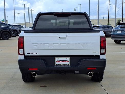 Used 2026 Honda Ridgeline Black Edition image 6