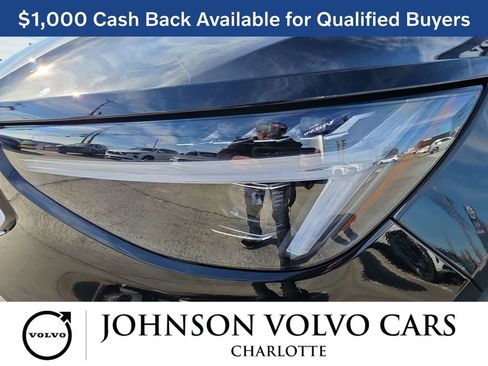New 2026 Volvo XC40 B4 Plus w/ Protection Package Premier FWD image 34
