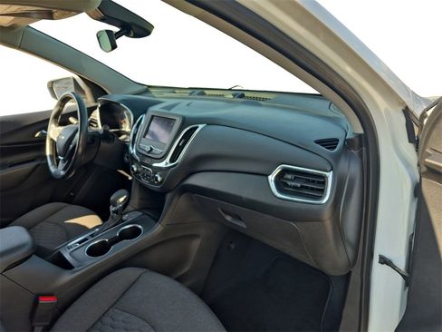 Used 2020 Chevrolet Equinox LT image 28