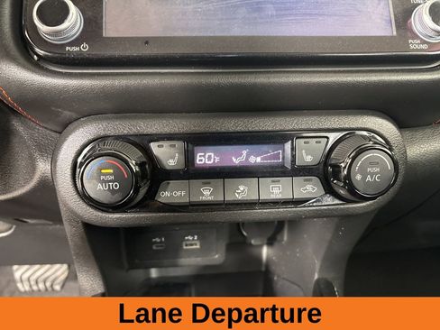 Used 2023 Nissan Kicks SR w/ SR Premium Package image 15