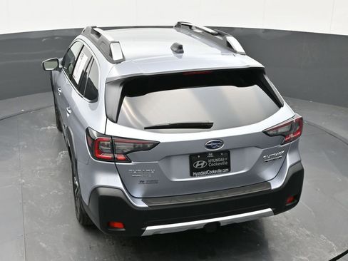 Used 2025 Subaru Outback Touring XT image 35