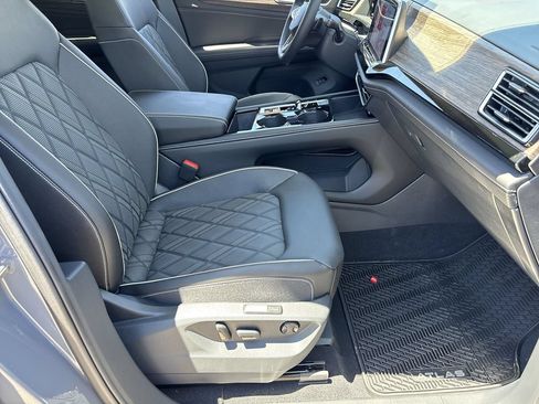 New 2026 Volkswagen Atlas SEL Premium R-Line AWD/4WD image 8
