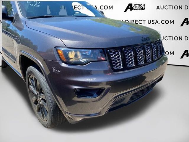 Used 2021 Jeep Grand Cherokee Laredo X AWD/4WD image 5