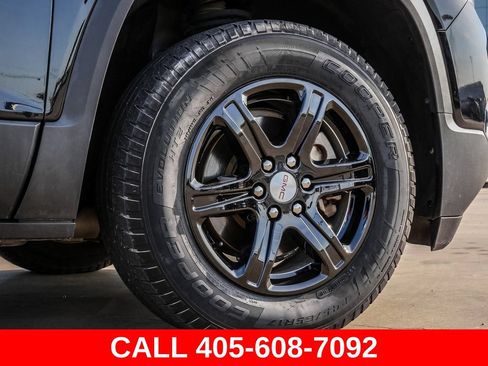 Used 2019 GMC Acadia SLE FWD image 9