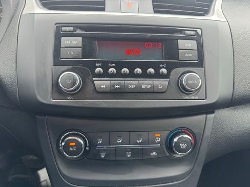 Used 2016 Nissan Sentra S FWD image 21