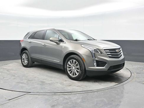 Used 2019 Cadillac XT5 Luxury AWD/4WD image 6